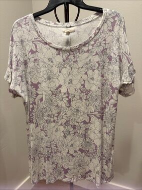 Cupio Lavender Floral Short Sleeve Tee